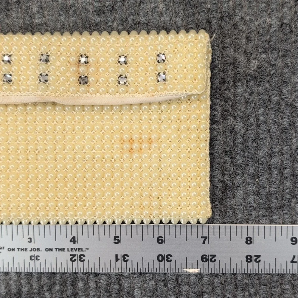 Vintage Women's Ivory Synthetic Faux Pearl Beaded Clutch Wallet Snap